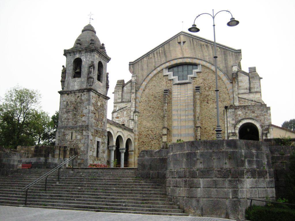 Hotel Santuario Urkiola - Lagunetxea Urquiola Extérieur photo