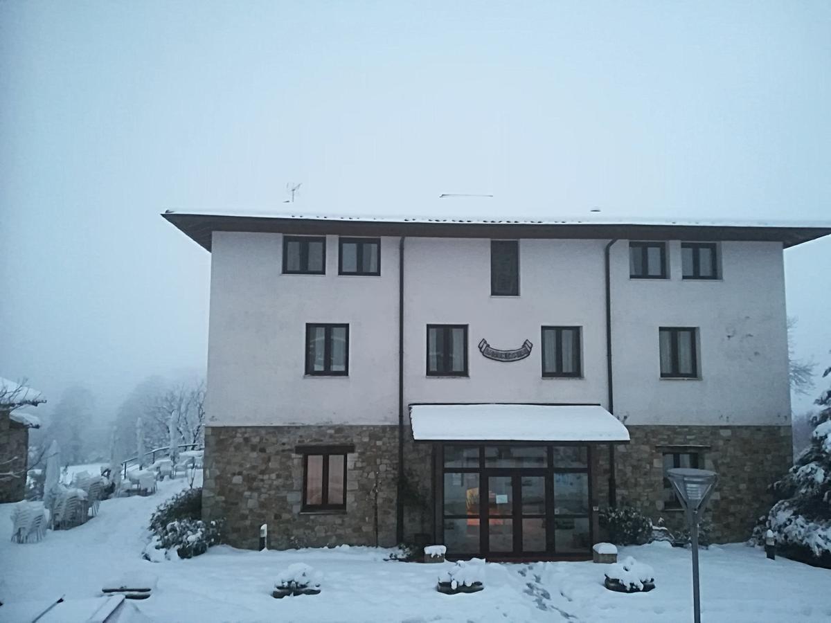 Hotel Santuario Urkiola - Lagunetxea Urquiola Extérieur photo